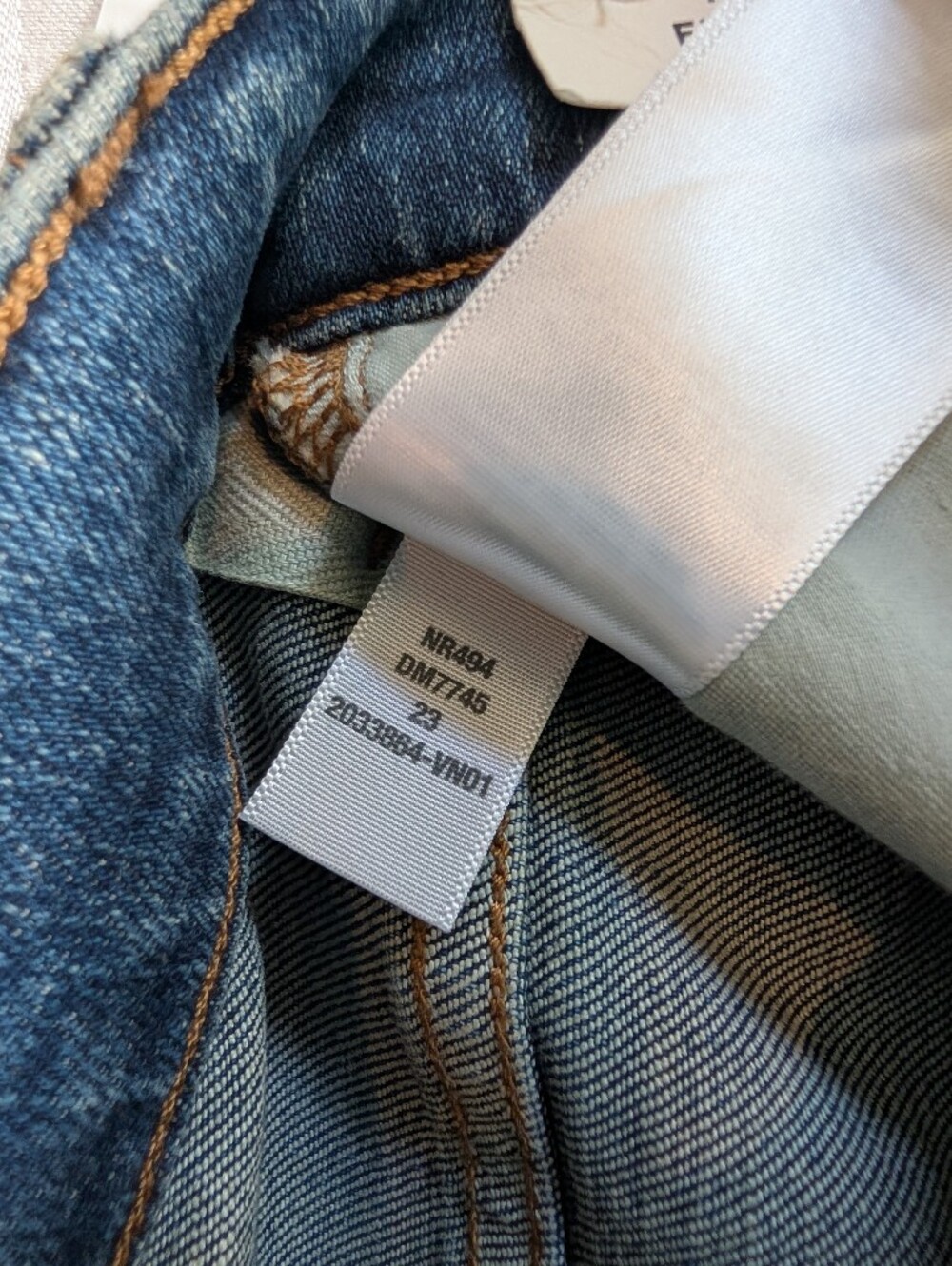 Madewell $138 Kick Out Full-Length Jeans In Devito Wash Size 23 NR494 - Picture 7 of 9